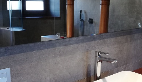 Deluxe Suite (Granate)