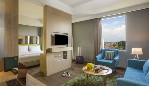 Suite (Breakfast for 2 Pax)