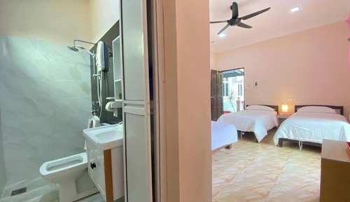 Comfort Quadruple Room