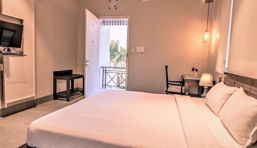 Deluxe Cottage, River View