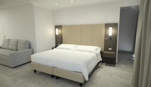 Junior Suite, Multiple Beds, Non Smoking