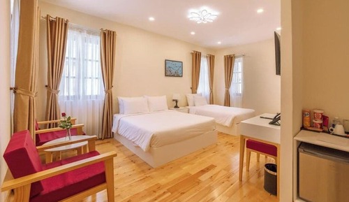 Deluxe Triple Room, Garden View