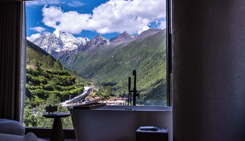 Luxury Suite, Mountain View