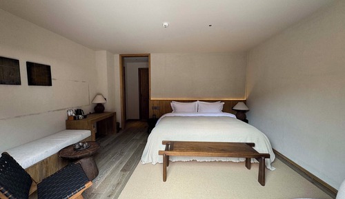 Classic Double Room, Mountain View