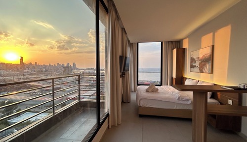 904 - Sea view Studio & Balcony