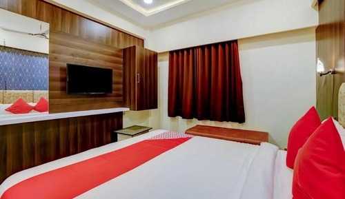 Deluxe Double Room, City View