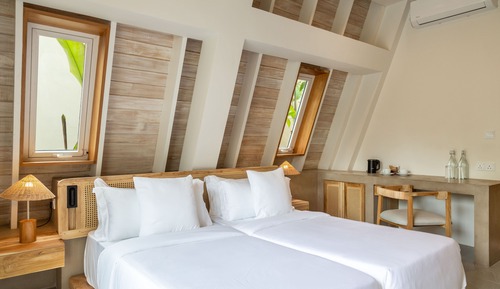 Standard Twin Room, Pool View