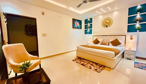 Deluxe Room with Balcony