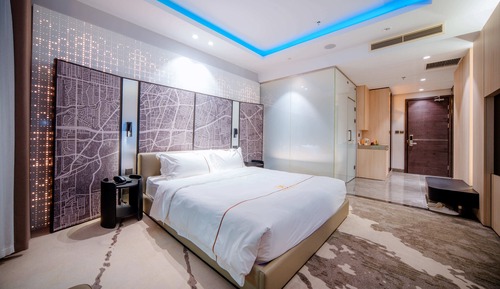 Deluxe Double Room, Balcony, City View