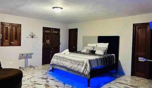 Luxury House, Kitchen, Partial Ocean View