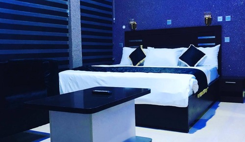 Deluxe Room, Balcony, City View