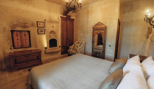 Deluxe Room, Courtyard View