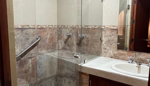 Comfort Room, 1 King Bed