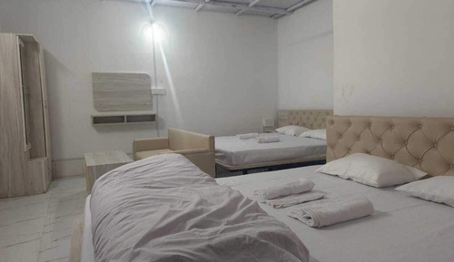 Family Room, Mountain View