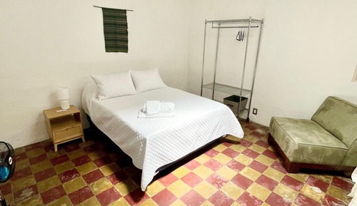 Standard Room, 1 Double Bed, Shared Bathroom (ELA 3)