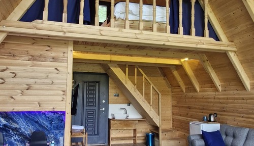 Elite Bungalow, Patio, Valley View