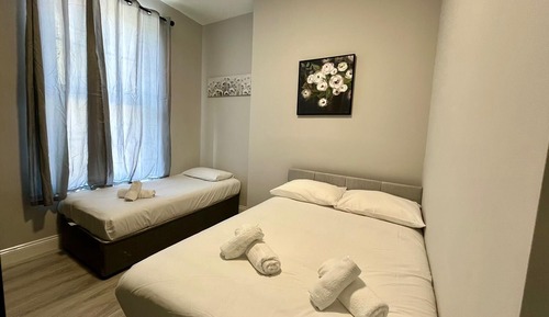 Comfort Triple Room