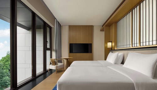 Room, Multiple Beds, Garden View