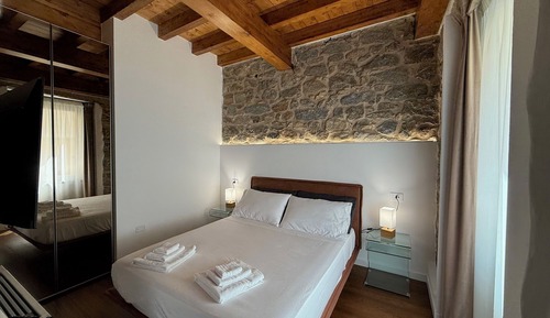 Luxury Double Room, City View