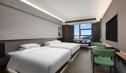 Family Room, Multiple Beds, Non Smoking