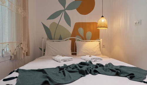 Classic Double Room, Courtyard View