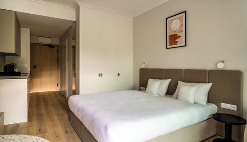 Superior Room, Partial Sea View