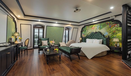 Junior Double Room, Courtyard View