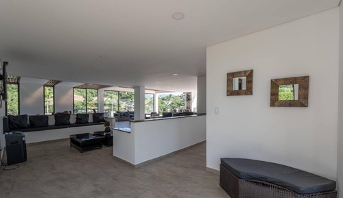 Villa, 5 Bedrooms, Accessible, Smoking