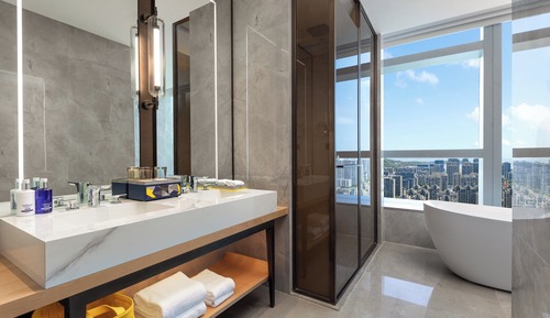 Standard Room, 1 King Bed