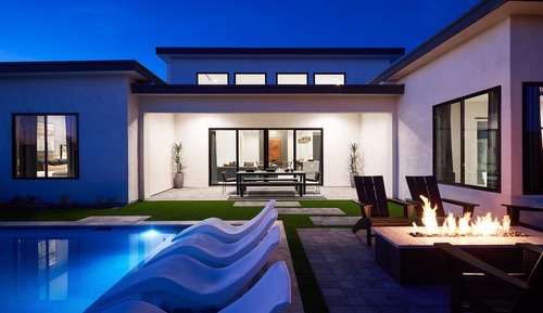 House (Multiple Bedrooms)