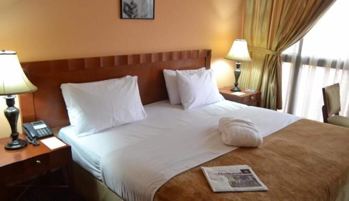 Standard Room, 1 King Bed