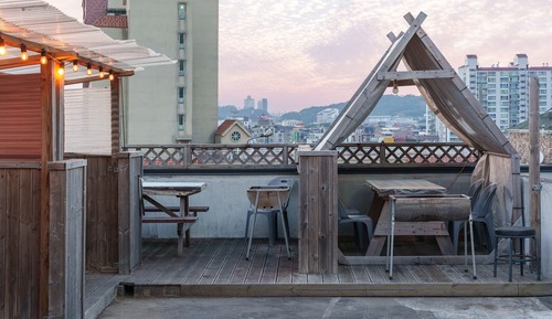 Basic Room, 1 Bedroom (Room 205 (BBQ / Netflix))