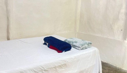 Basic Cabin, Patio, Courtyard View