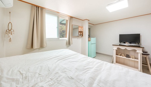 Basic Room, 1 Bedroom (Room 301 (Pet / BBQ))