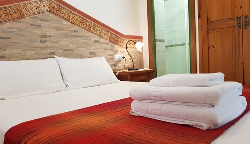 Superior Suite, Ensuite (Golden Eagle)