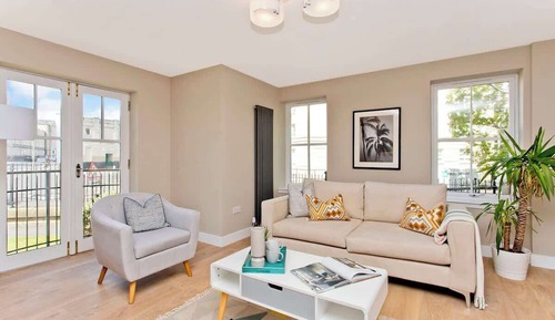 Apartment, Courtyard View