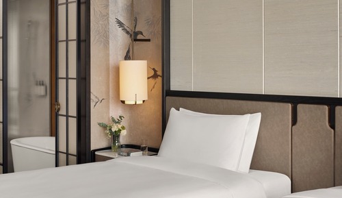 Classic Room, 2 Double Beds, Club Lounge Access, City View