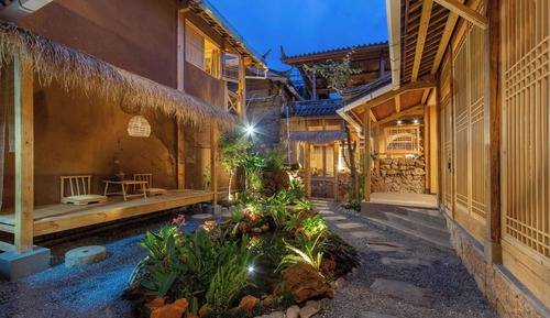 Classic Villa, Garden View