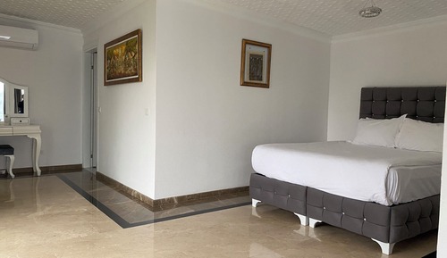 Presidential Suite, Sea View