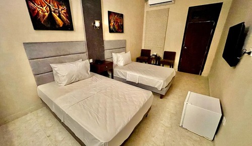 Deluxe Double or Twin Room