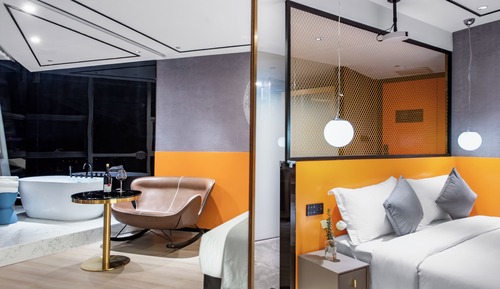 Deluxe Double Room, City View