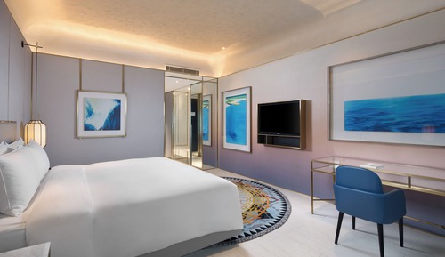 Comfort Single Room, City View