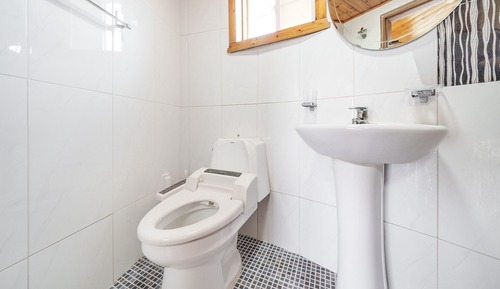 Basic Room, 2 Bedrooms (Colored Pencil 2(Mountain View / BBQ))