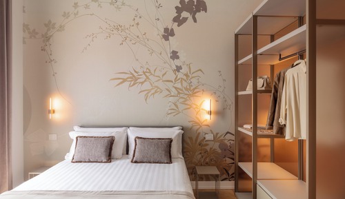 Studio Suite, City View