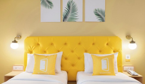 Twin Room, City View