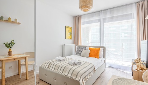 Comfort Studio Suite, Balcony, City View