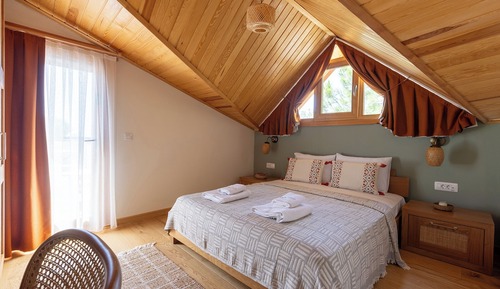 Double Room - Partial Sea View