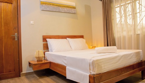 Comfort Suite, Balcony, Garden View