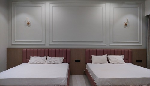 Luxury Double Room, City View