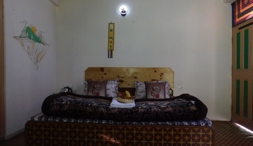 Jatayu double room